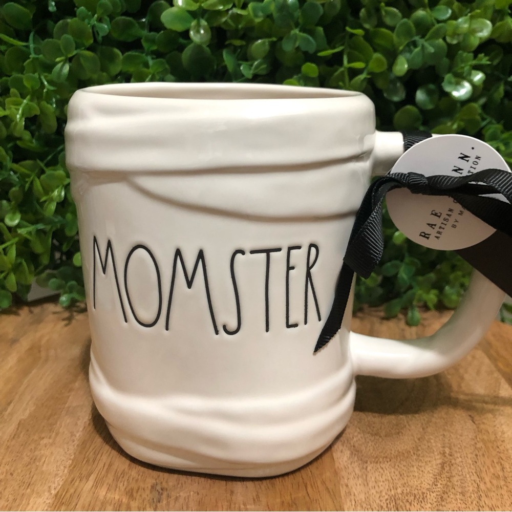 Rae Dunn NWT “MOMSTER” mug